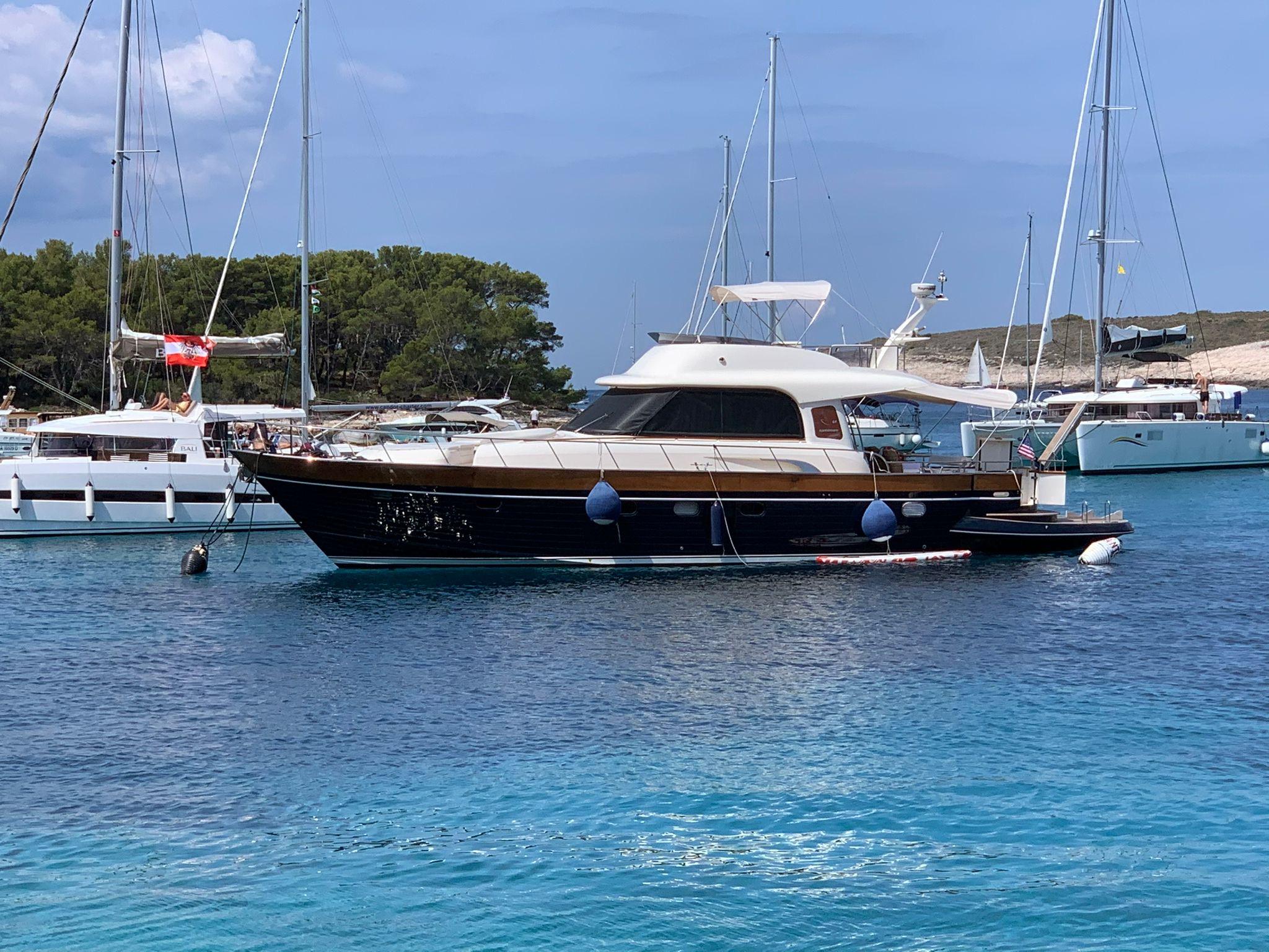 2012 Apreamare 64 Fly