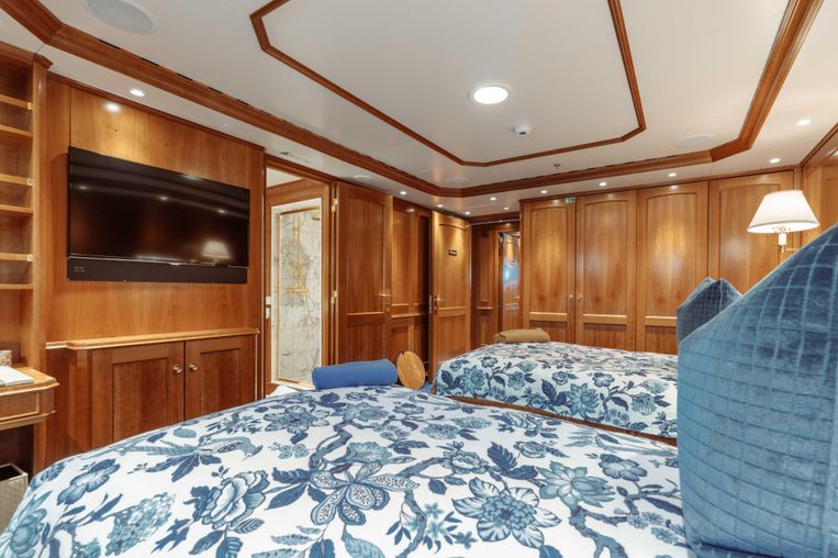 2006-209-royal-denship-custom