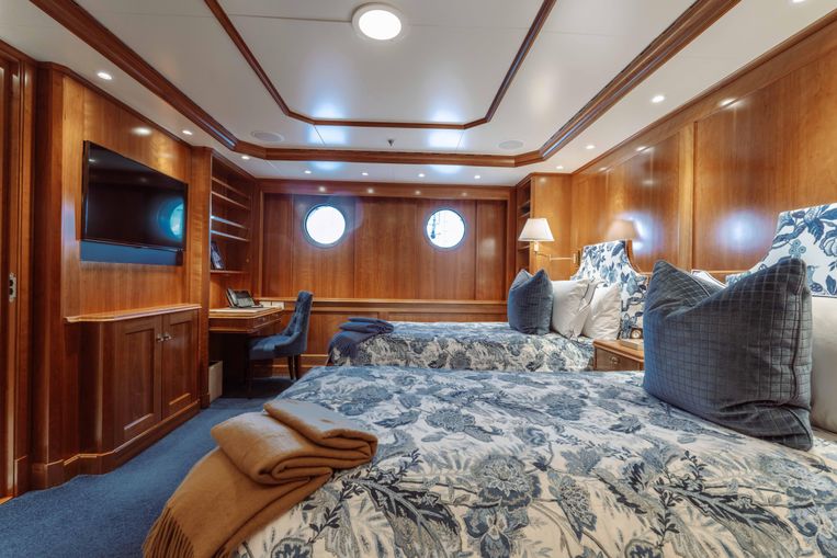 2006-209-royal-denship-custom