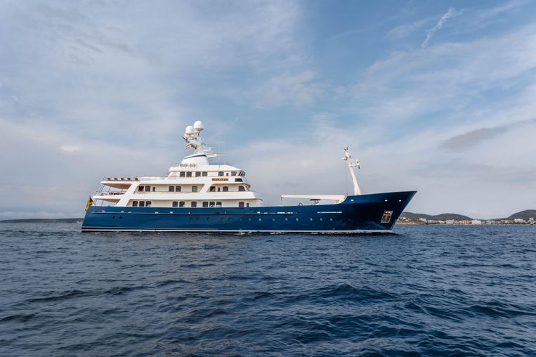2006-209-royal-denship-custom