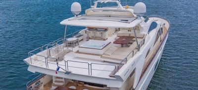 Yacht