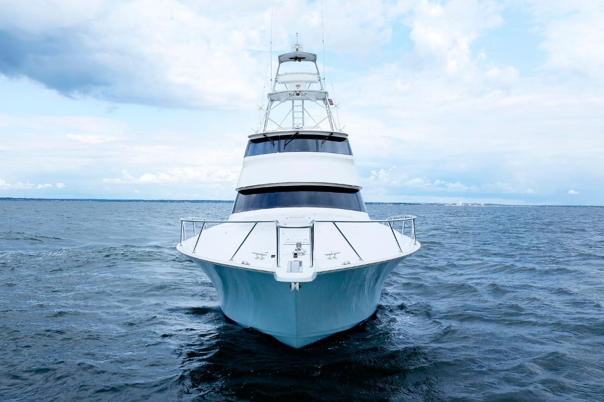 2009 Viking 74 