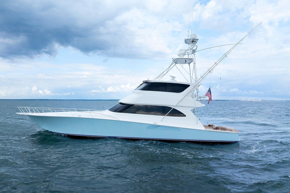 2009 Viking 74 
