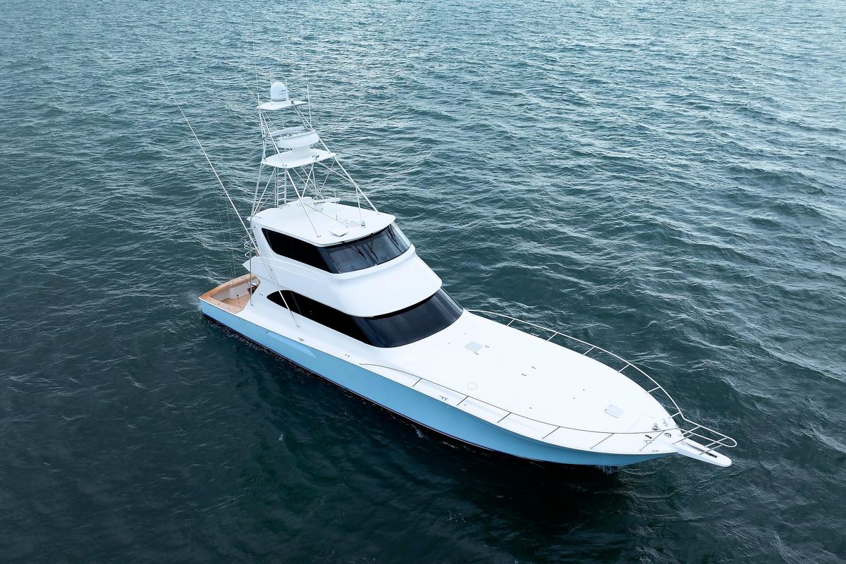 2009 Viking 74 