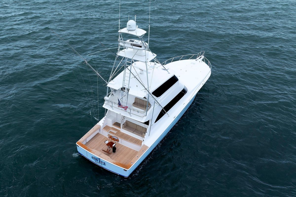 2009 Viking 74 