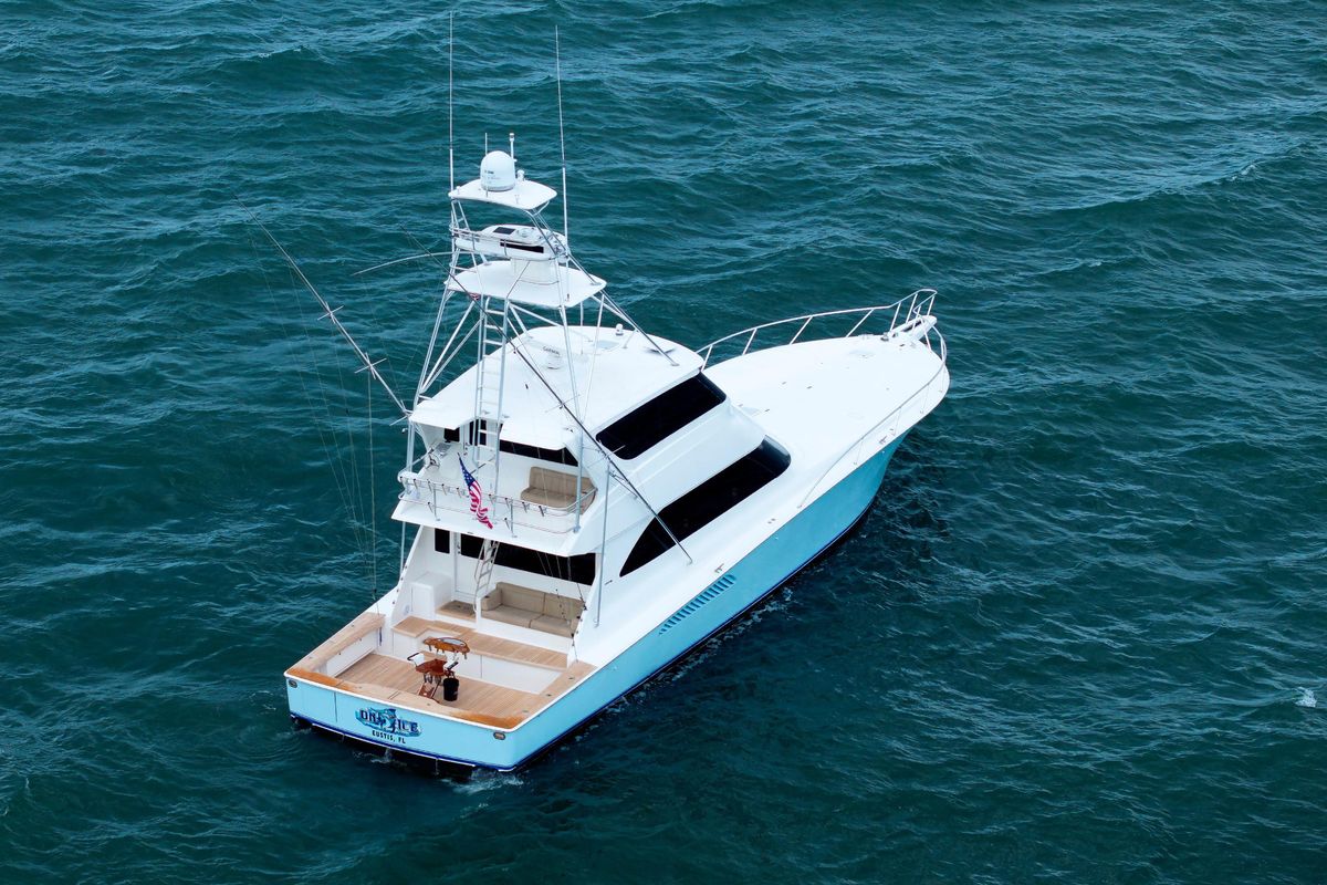 2009 Viking 74 