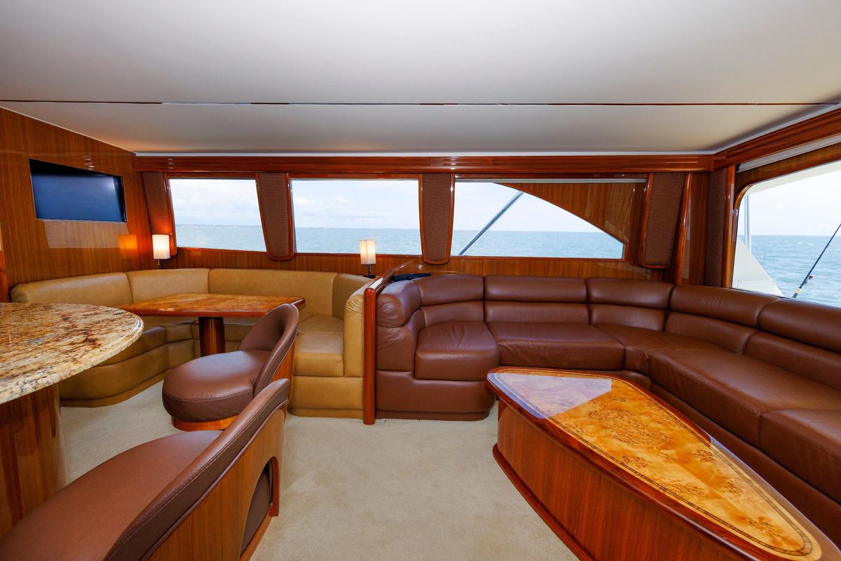 2009 Viking 74 