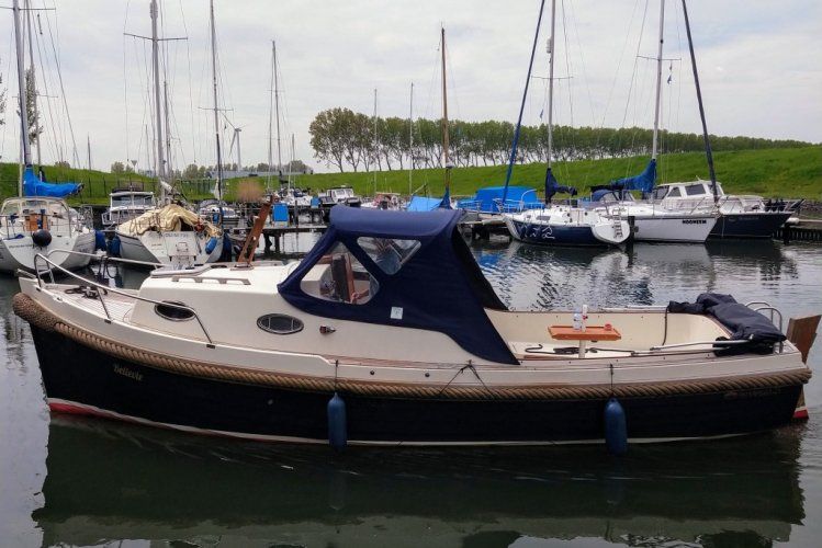 2002 Interboat 25 Cabin