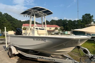 Boston Whaler 190 Montauk
