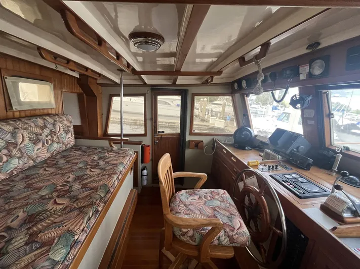 Anna Marie Yacht Photos Pics 