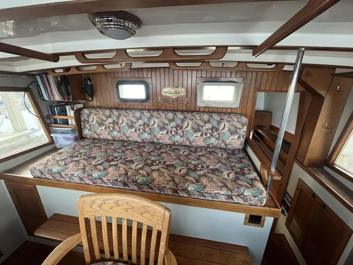 Anna Marie Yacht Photos Pics 