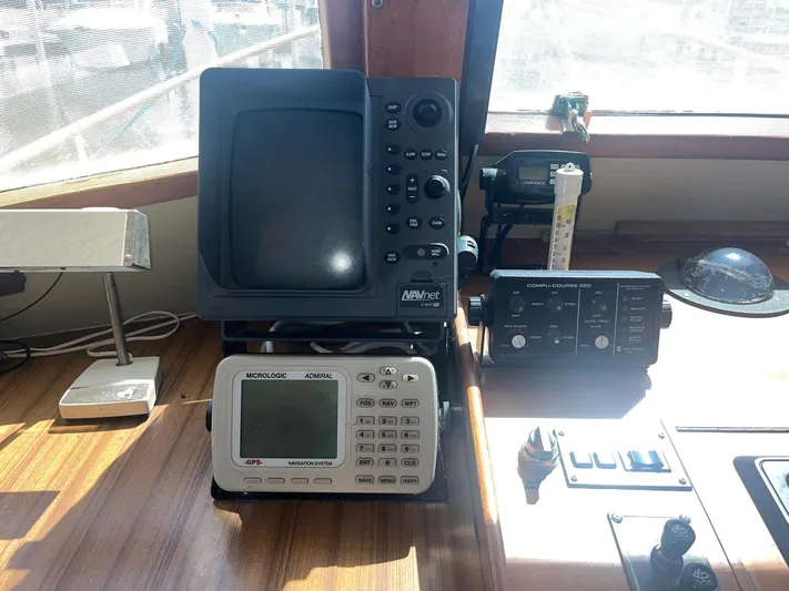 Anna Marie Yacht Photos Pics 