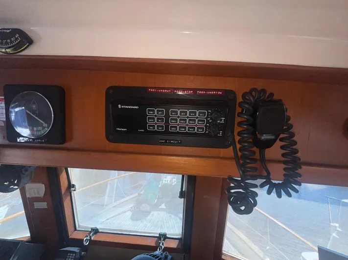 Anna Marie Yacht Photos Pics 