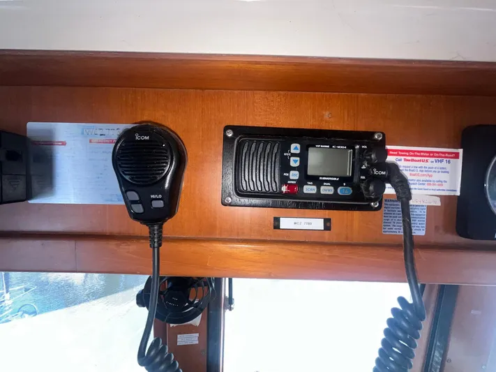 Anna Marie Yacht Photos Pics 