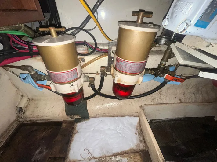 Anna Marie Yacht Photos Pics 