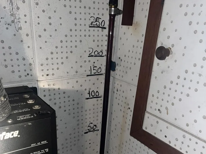 Anna Marie Yacht Photos Pics 