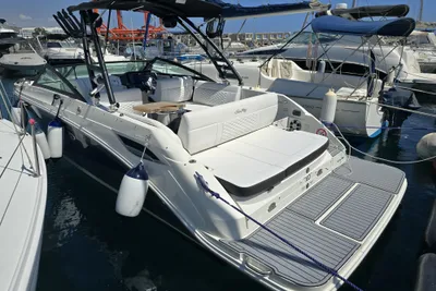 Sea Ray SDX 250