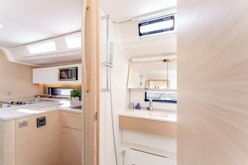 In Stock #93 Yacht Photos Pics 