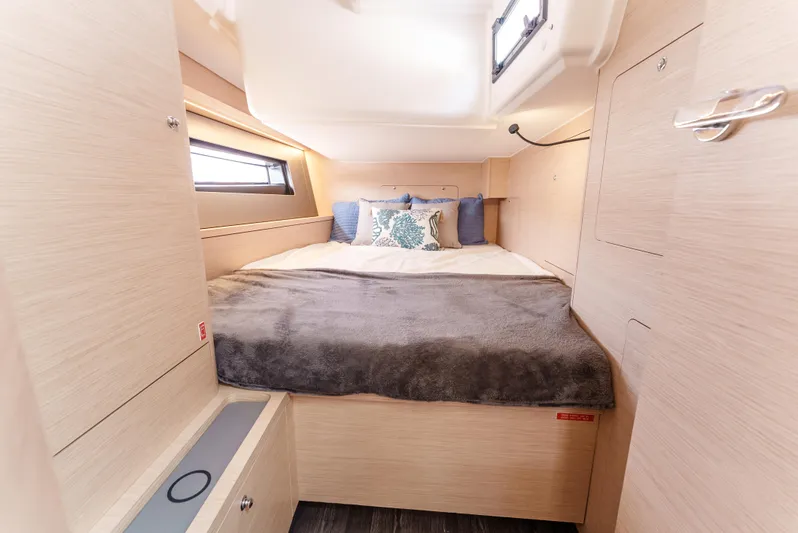 In Stock #93 Yacht Photos Pics 