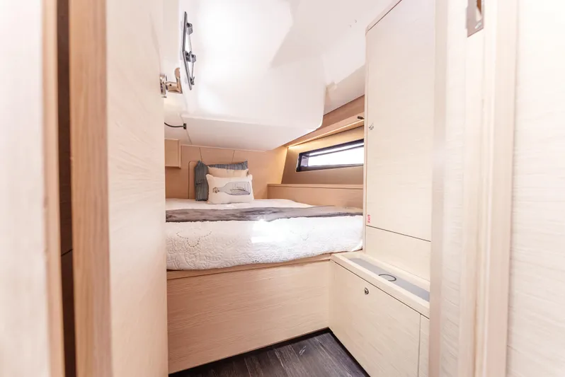 In Stock #93 Yacht Photos Pics 