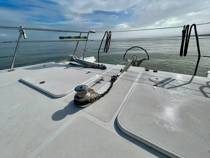 Happy Daze Yacht Photos Pics 