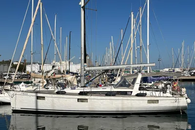 2016 Beneteau Oceanis 48