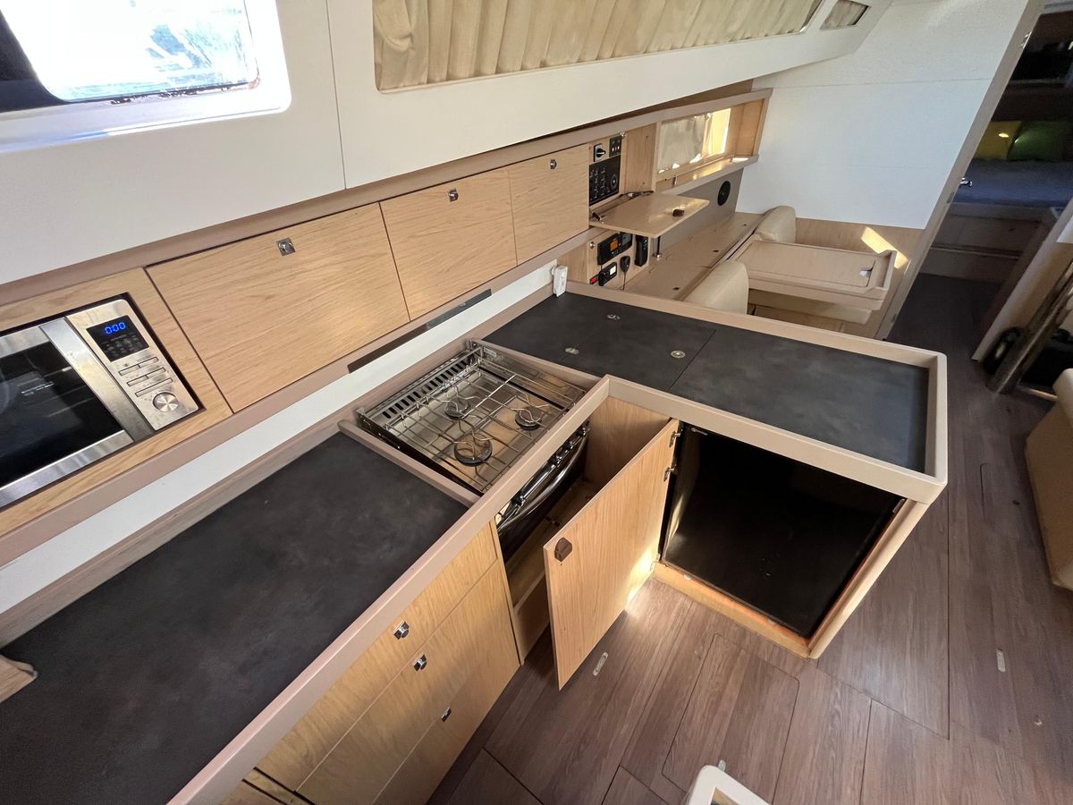 2016 Beneteau 46 