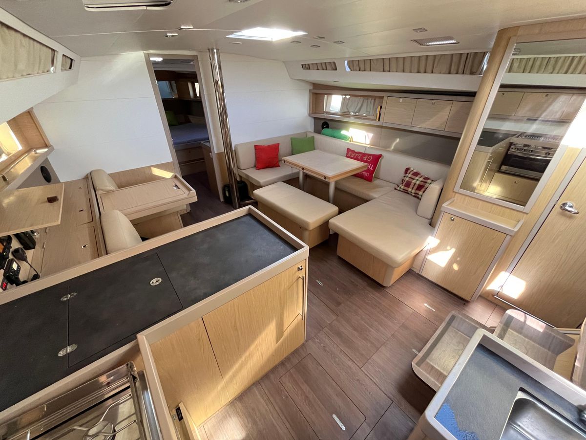2016 Beneteau 46 