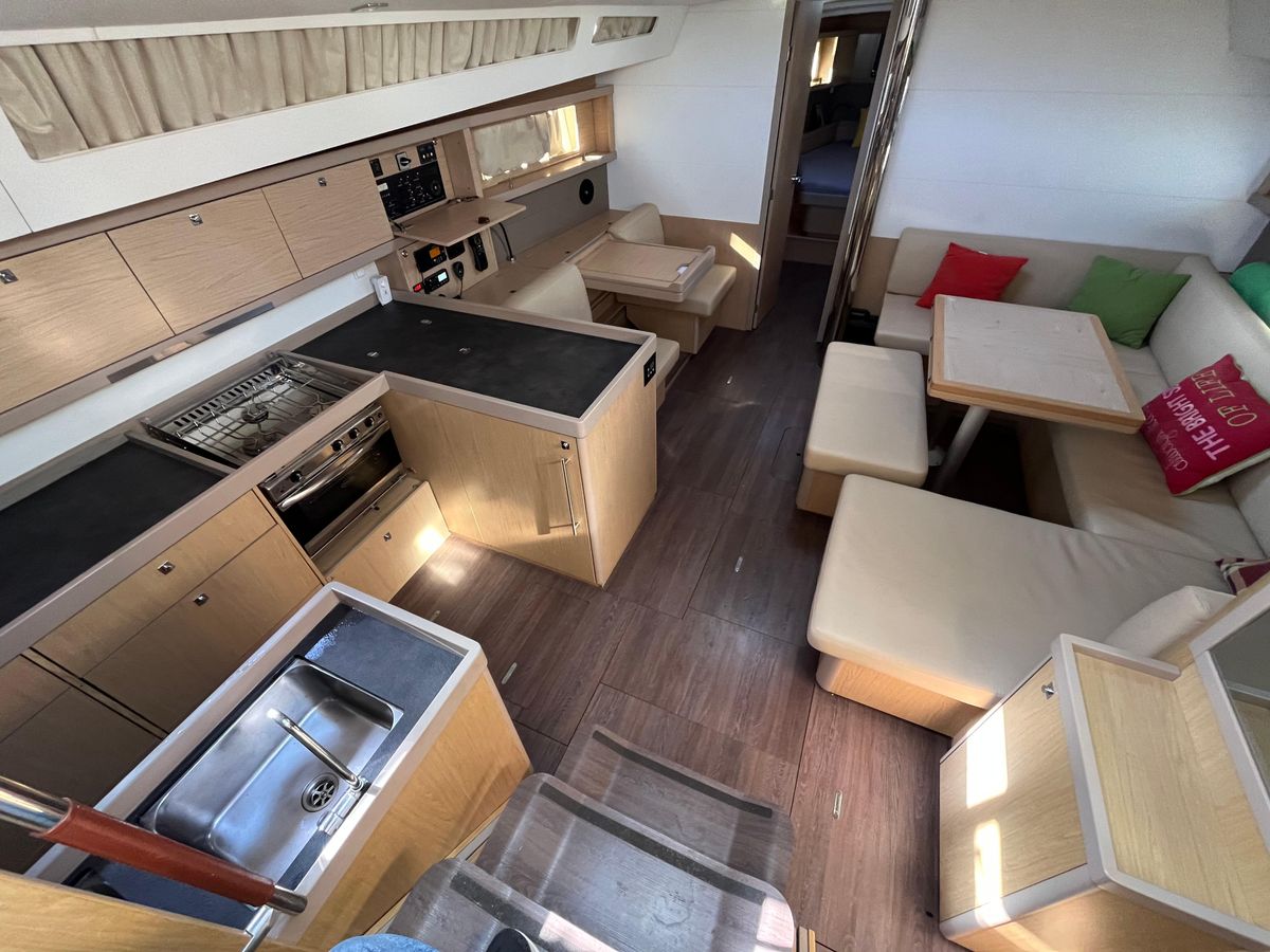 2016 Beneteau 46 