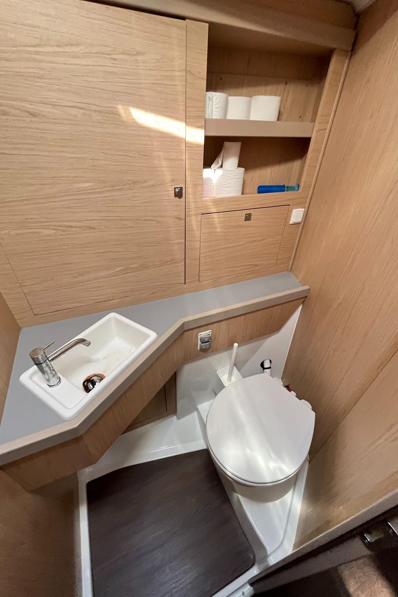 2016 Beneteau 46 