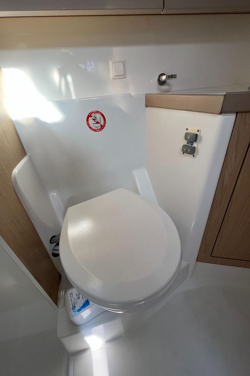 2016 Beneteau 46 