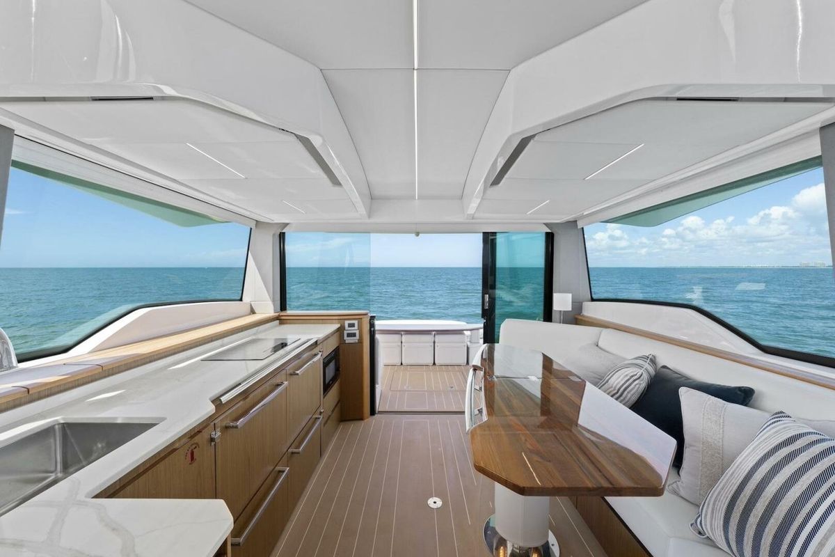 2023 Tiara Yachts 60 