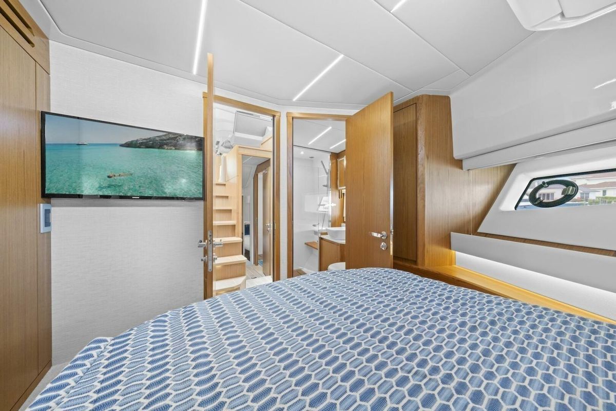 2023 Tiara Yachts 60 