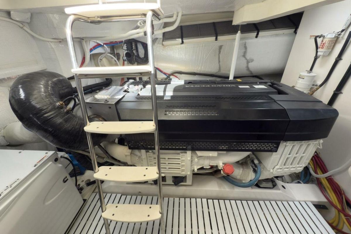 2023 Tiara Yachts 60 