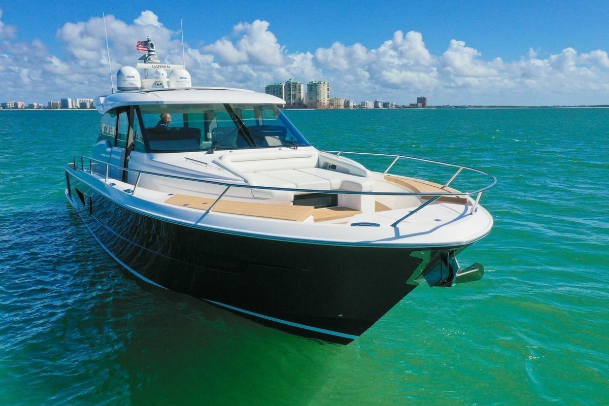 2023 Tiara Yachts 60 