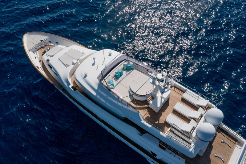Centurion Yacht Photos Pics 