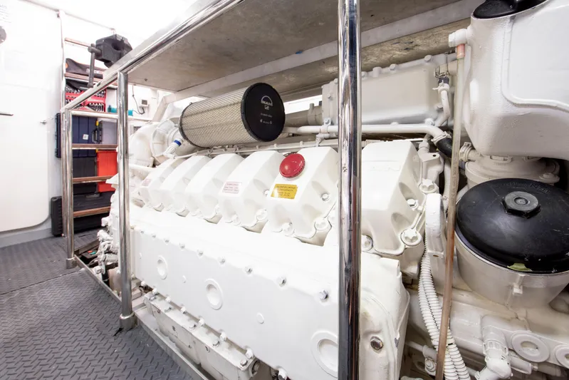 Centurion Yacht Photos Pics 