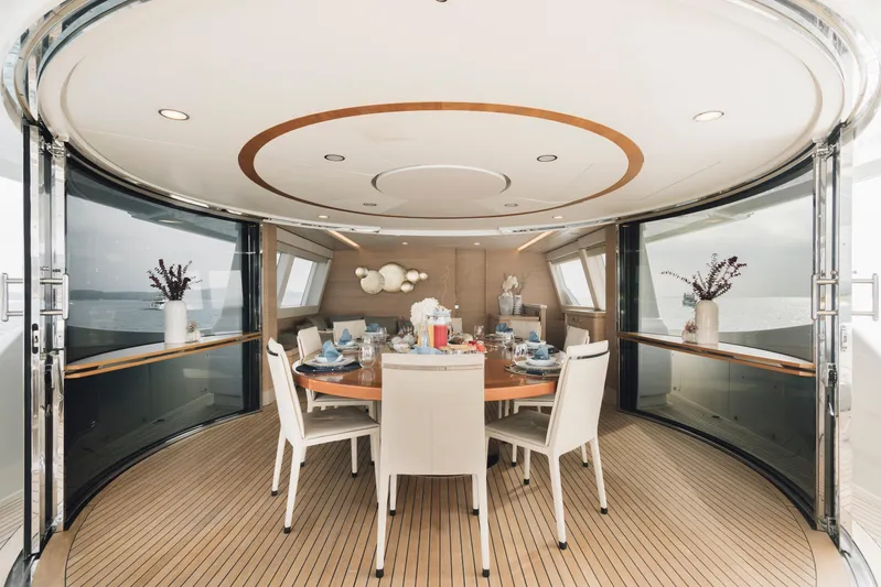 Centurion Yacht Photos Pics Luxurious dining area on 2013 Custom Line Navetta 33 Crescendo yacht.