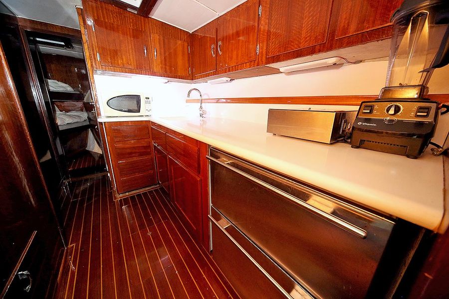 1971 Hatteras 45 Hatteras Convertible