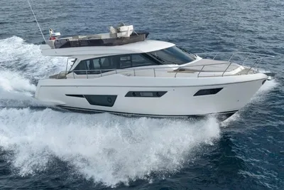 2021 Ferretti Yachts 500
