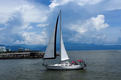 Catalina 38
