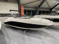 2023 Sea Ray 230 Sun Sport