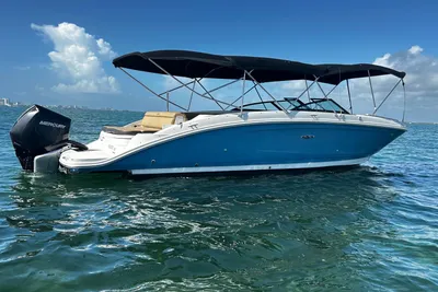 Sea Ray SDX 270 Outboard