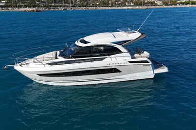 2017 Jeanneau Leader 33