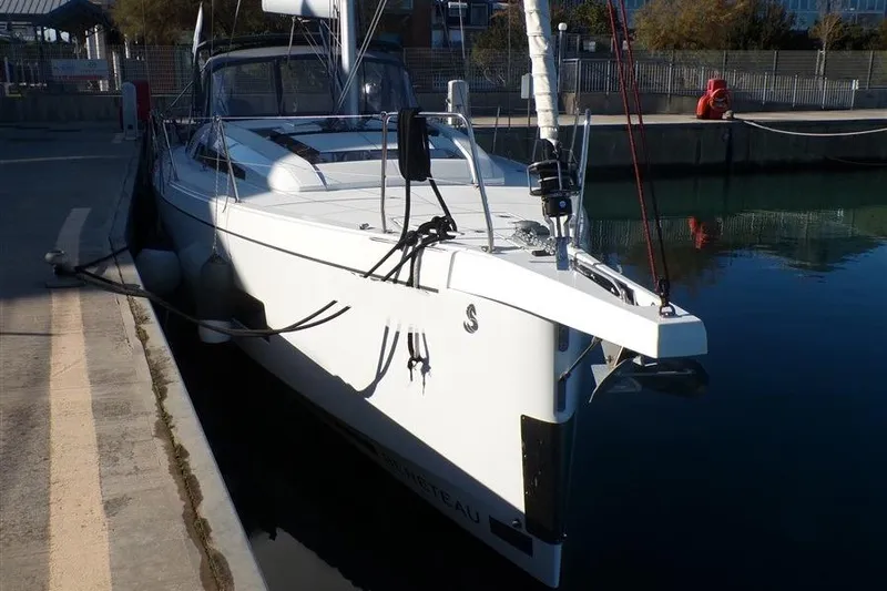 Skyfall Yacht Photos Pics 2025 Beneteau Oceanis 46.1 yacht docked in a marina.