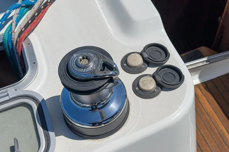  Yacht Photos Pics Winch and controls on 2002 Jeanneau Sun Odyssey 43 sailboat deck.