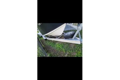 Mako 212 Center Console