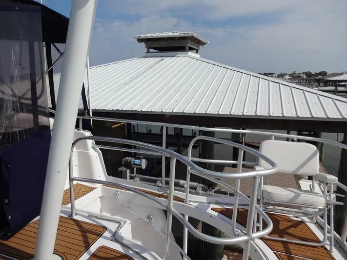 Merci Poulet Yacht Photos Pics 