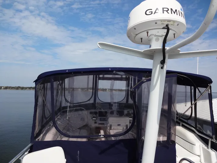 Merci Poulet Yacht Photos Pics 