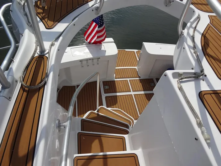 Merci Poulet Yacht Photos Pics 